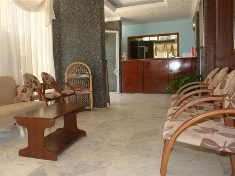 Semt Luna Beach Hotel 49/75