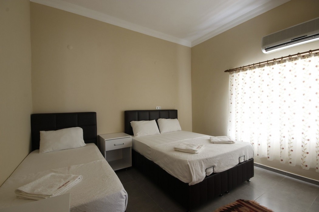 Huzur Royal Otel 12/19