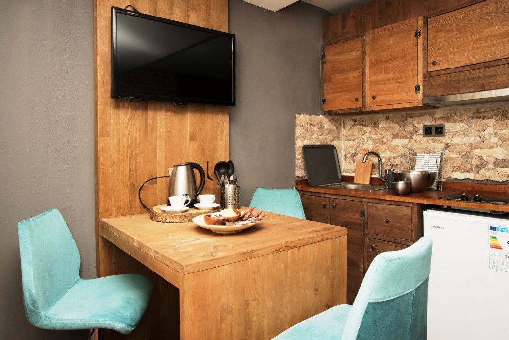 Cube Suites 31/100