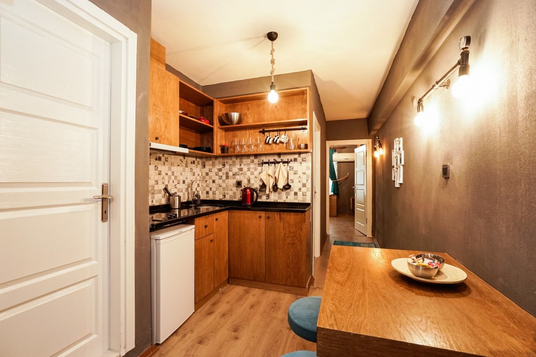 Cube Suites 38/100