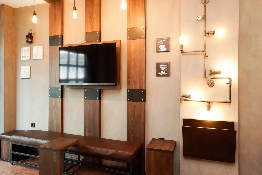 Cube Suites 57/100