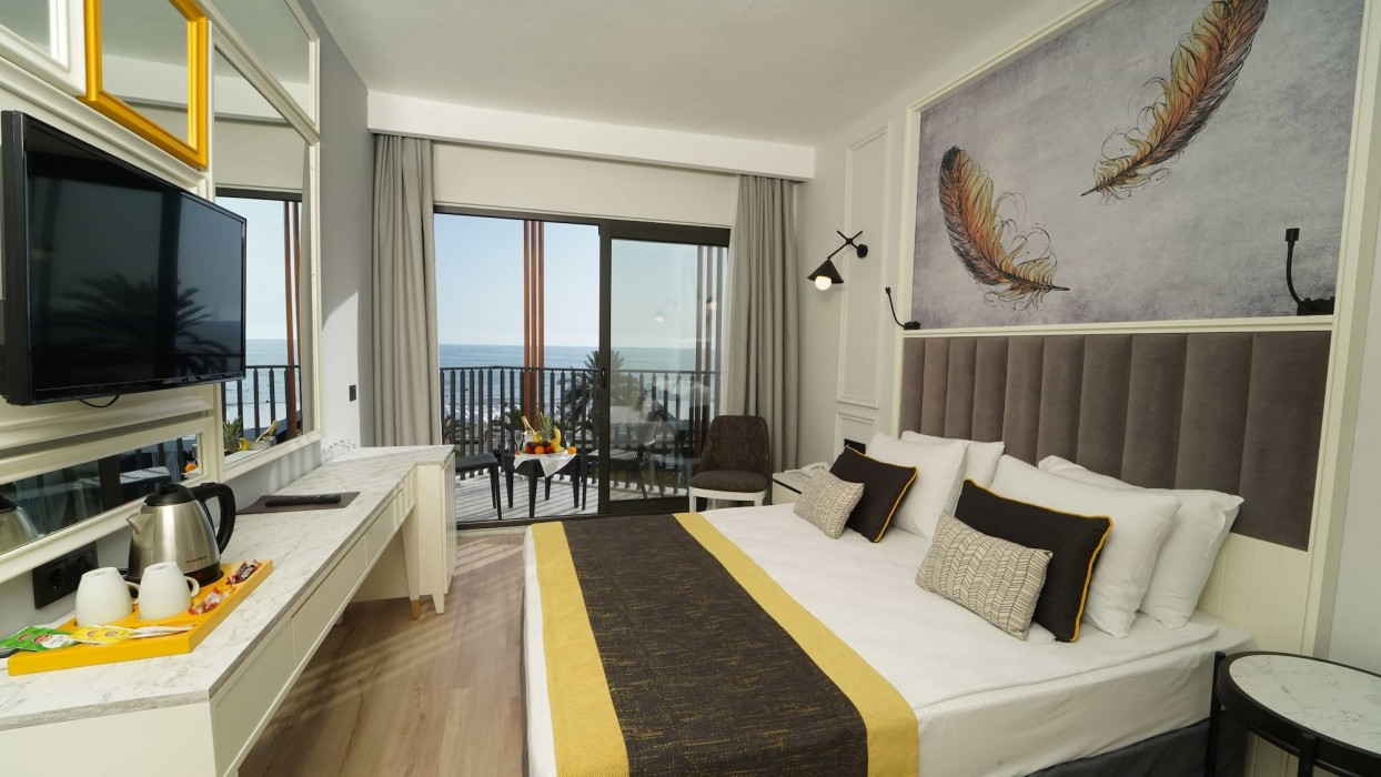 The Raga Side - Adults Only - All inclusive 17/49