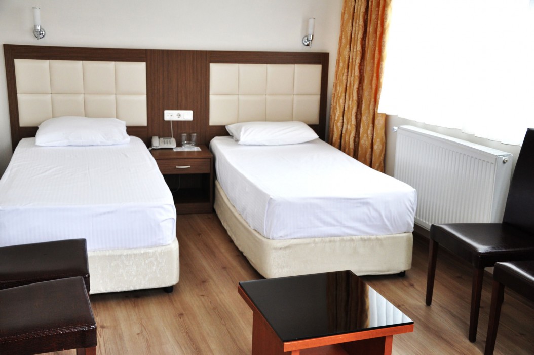 Hivas Hotel 11/19