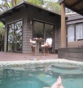 Pretty Beach House 12/28