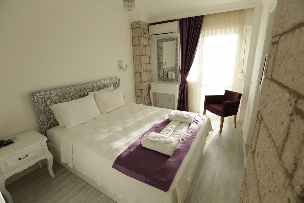 Alacati Yamac Evi Butik Otel 19/22