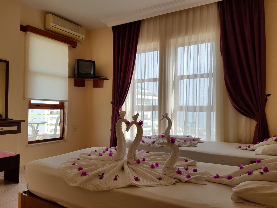 Palmen Apart Hotel 65/100