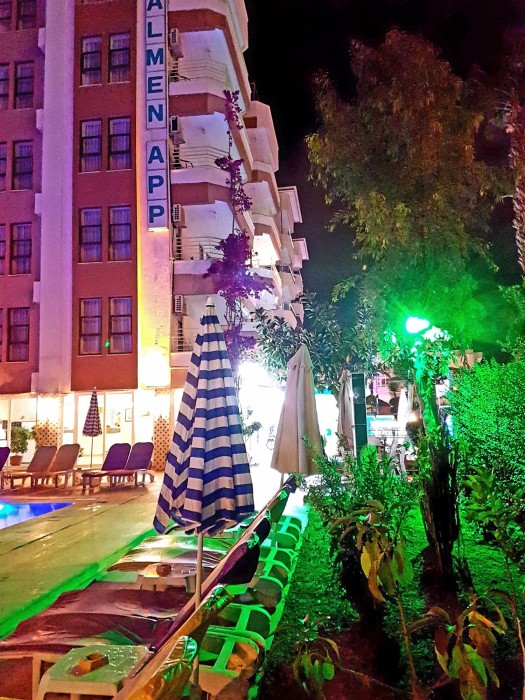 Palmen Apart Hotel 35/100