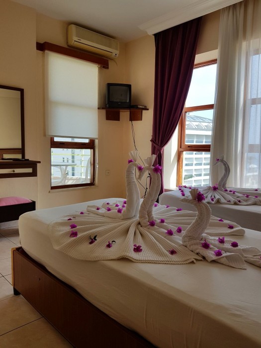 Palmen Apart Hotel 64/100