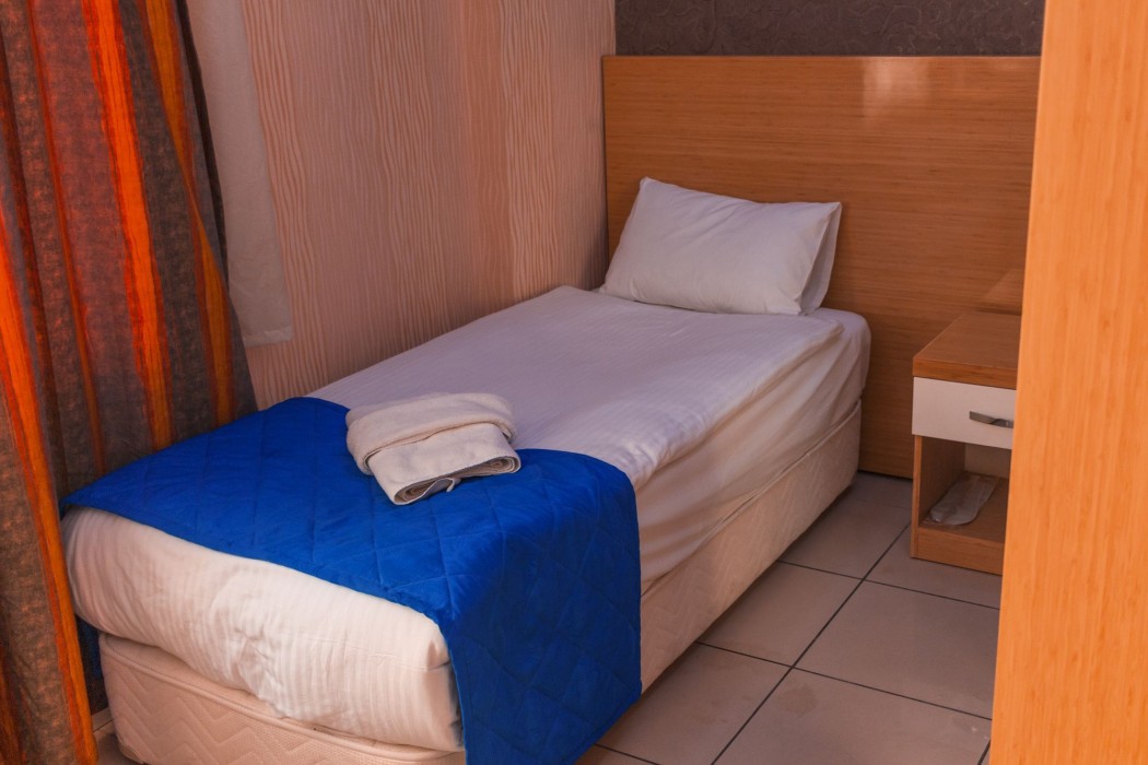 Peracity Hotel 62/99