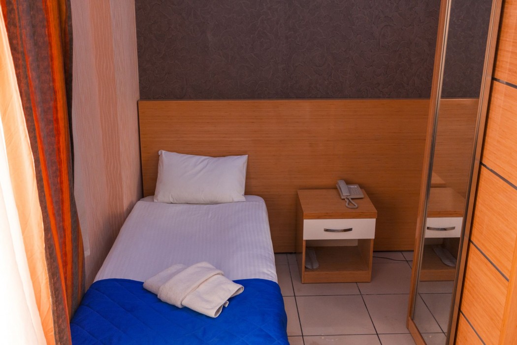 Peracity Hotel 55/99