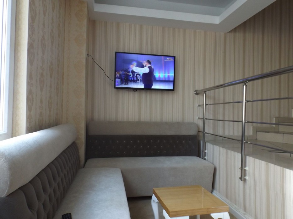 Peracity Hotel 39/99