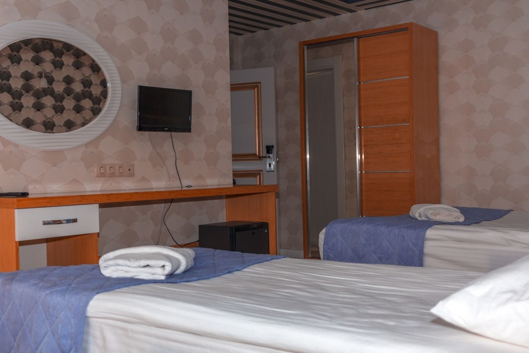 Peracity Hotel 65/99