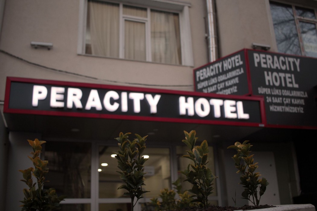 Peracity Hotel 48/99