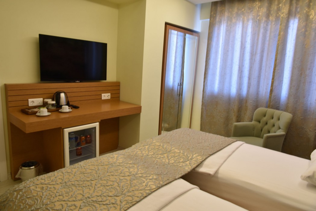 Quantum Hotel 37/92