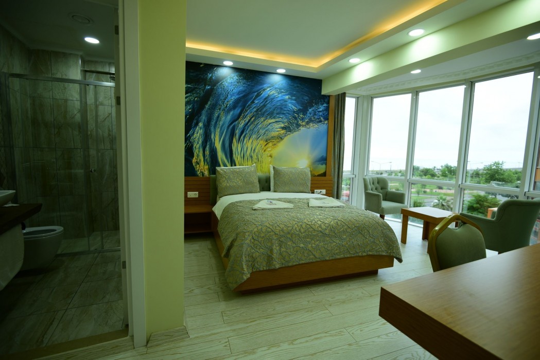 Quantum Hotel 48/92