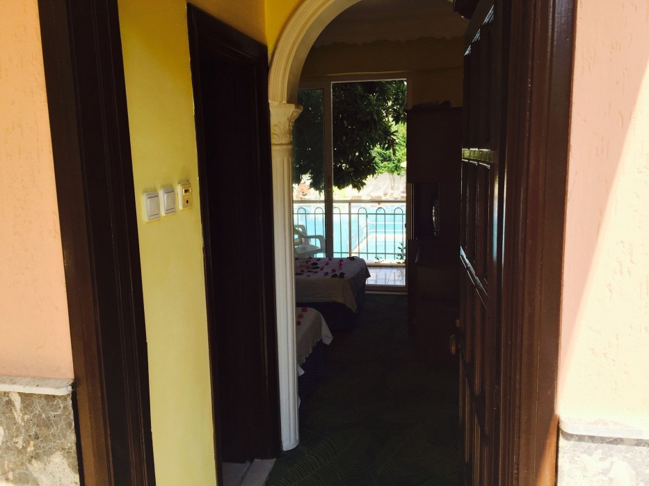 Hotel Paradise 3/3