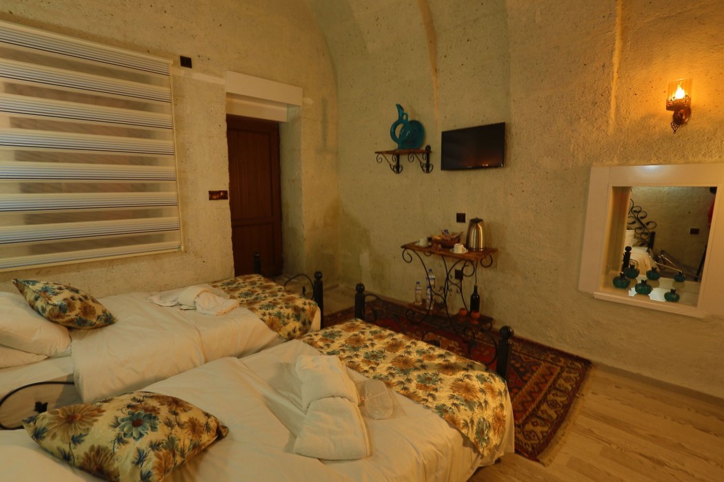 Sakli Cave House 62/100
