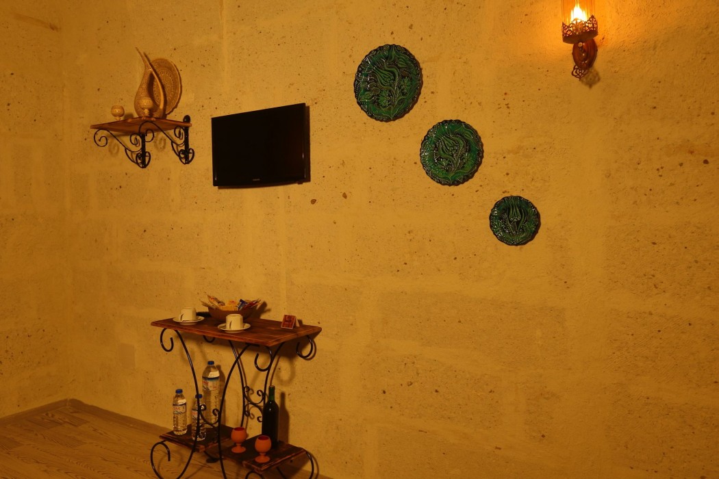 Sakli Cave House 38/100
