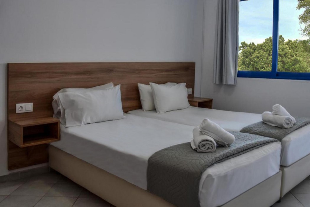 Yria Beach Hotel 16/61
