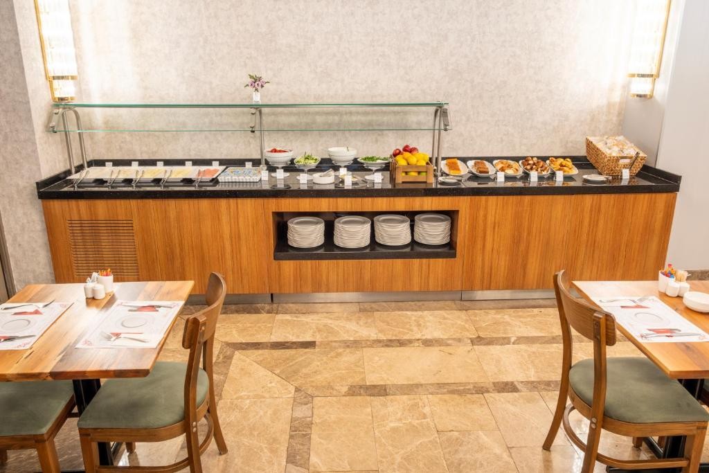 Baskent Center Hotel 35/61