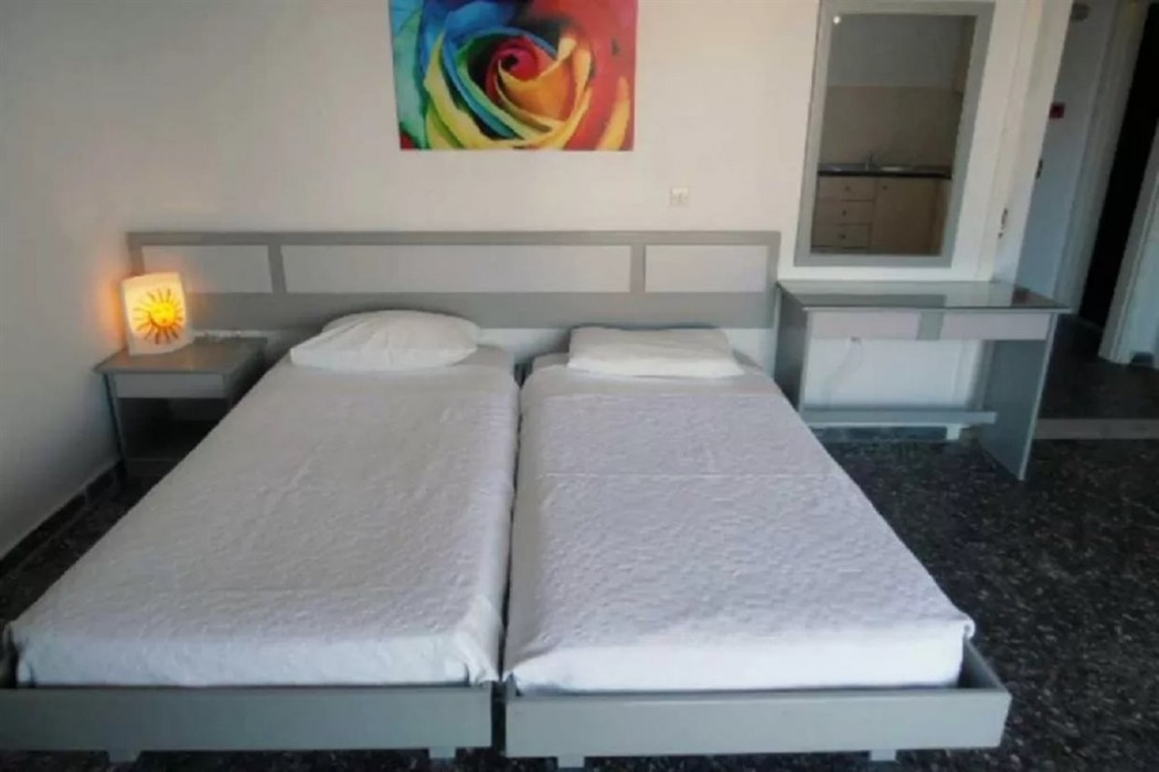 Faliraki Premium Hotel 25/65