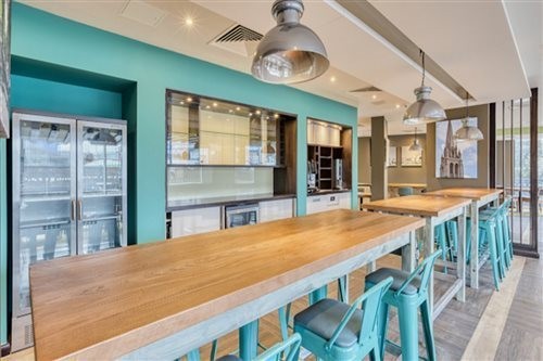 Premier Inn London New Southgate 17/30