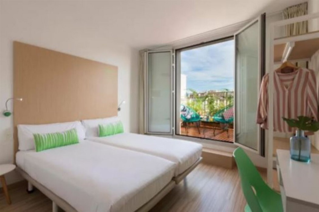 SmartRoom Barcelona 18/30