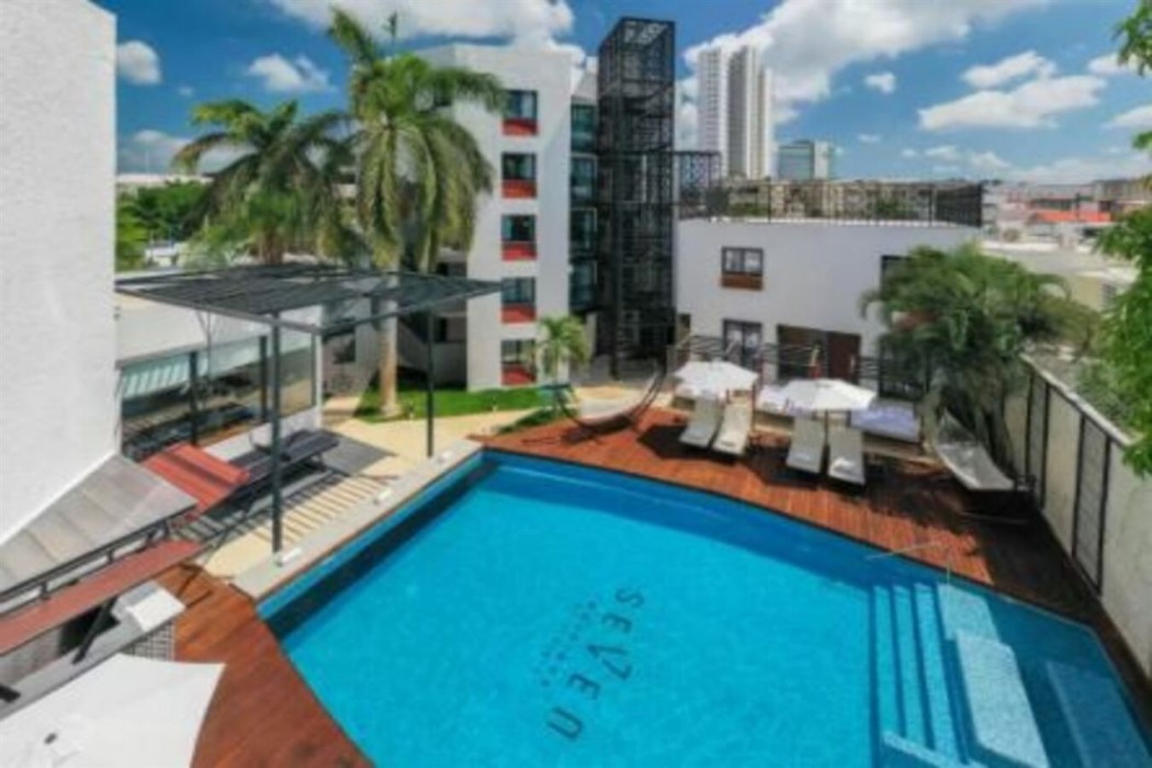 Seven Boutique Apartments photo2