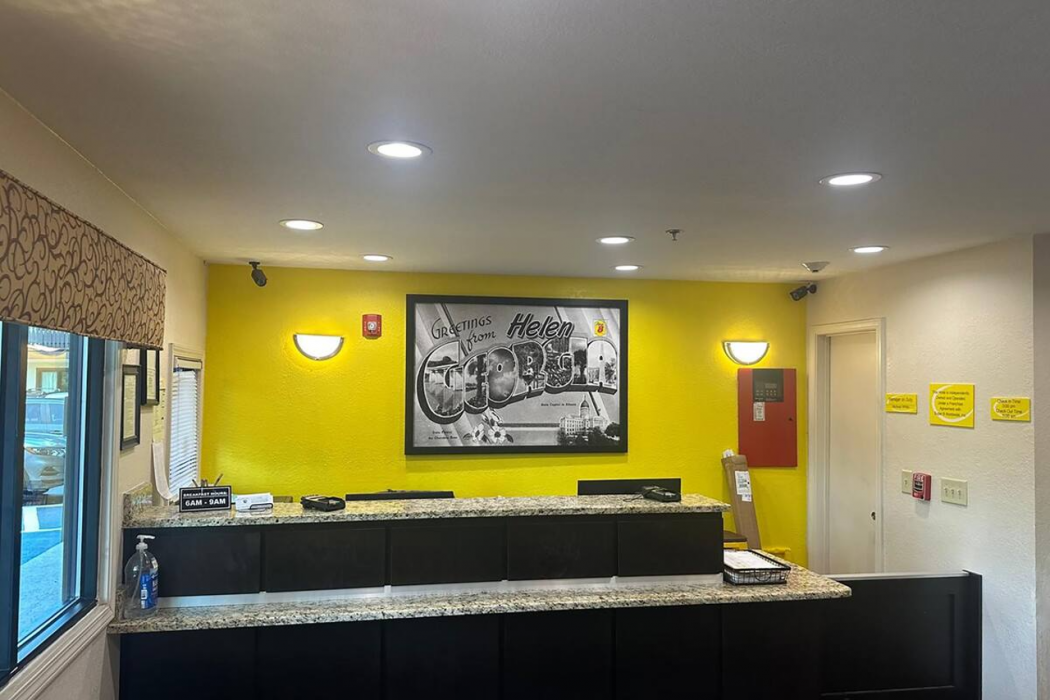Quality Inn Helen, GA 8/64