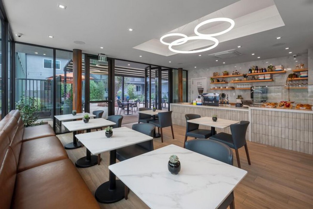 The Olivia Hotel 23/48