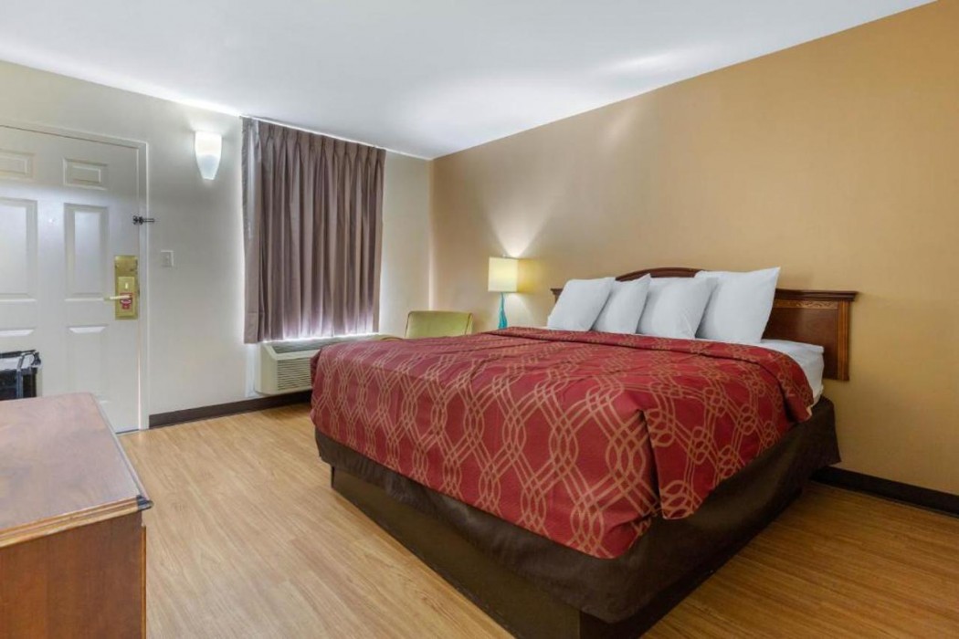 Econo Lodge Gaffney 10/34