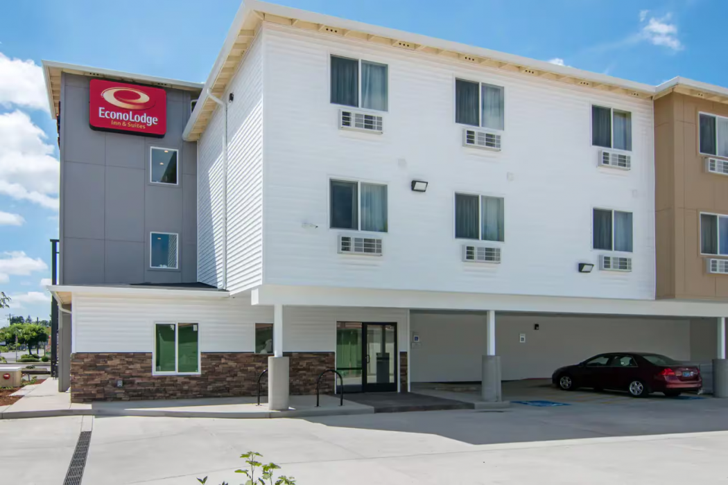 Econo Lodge Inn & Suites Springfield Main Street 2/63