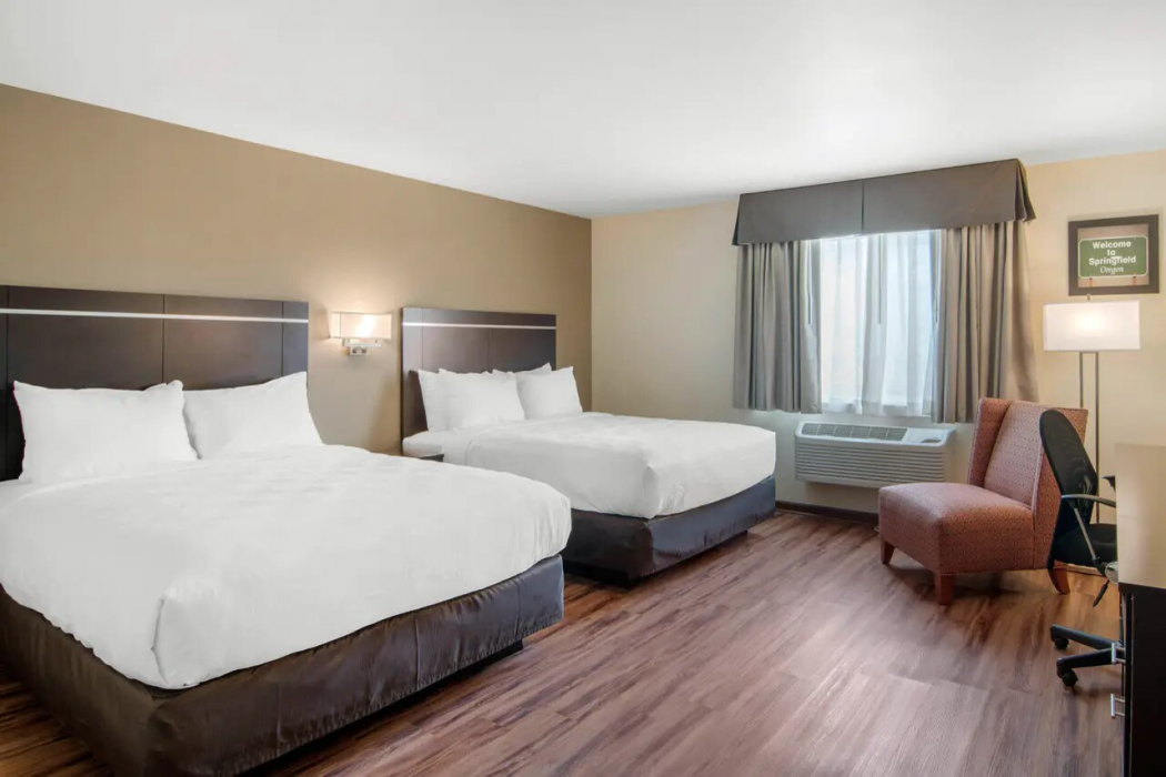 Econo Lodge Inn & Suites Springfield Main Street 12/63