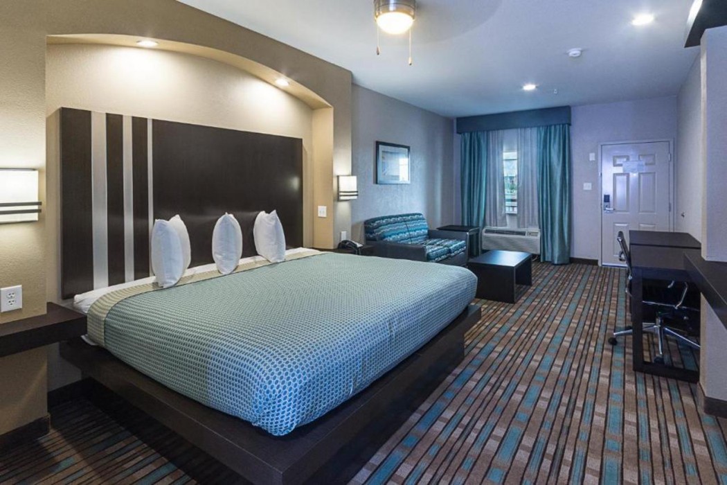 Econo Lodge Inn and Suites Houston NW-Cy-Fair 9/15