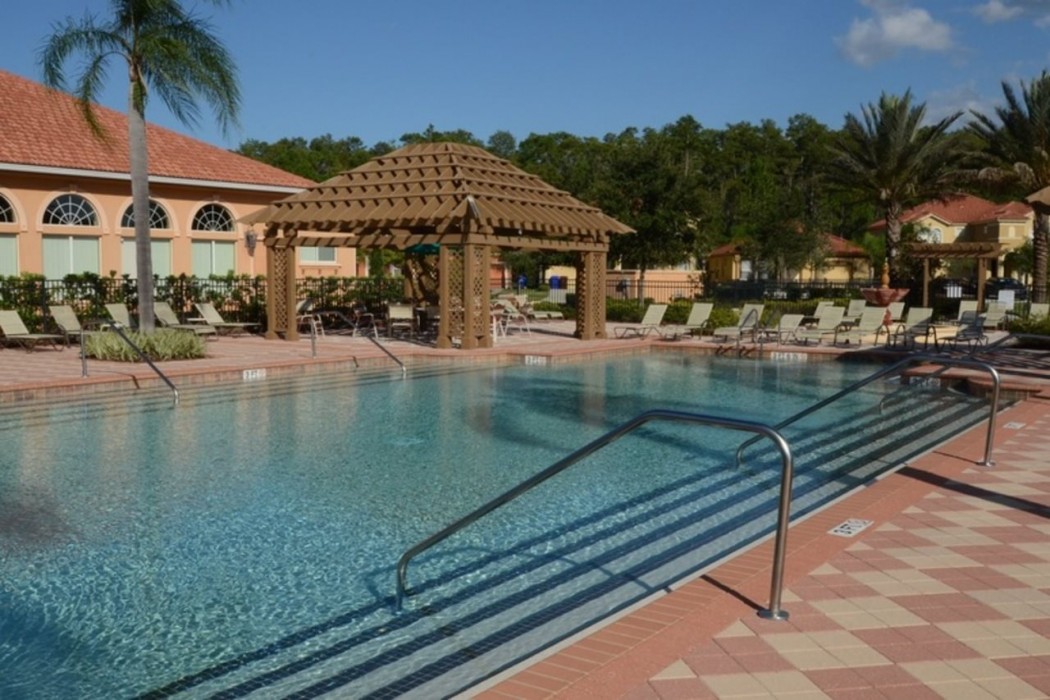 Bella Vida Resort 54/100