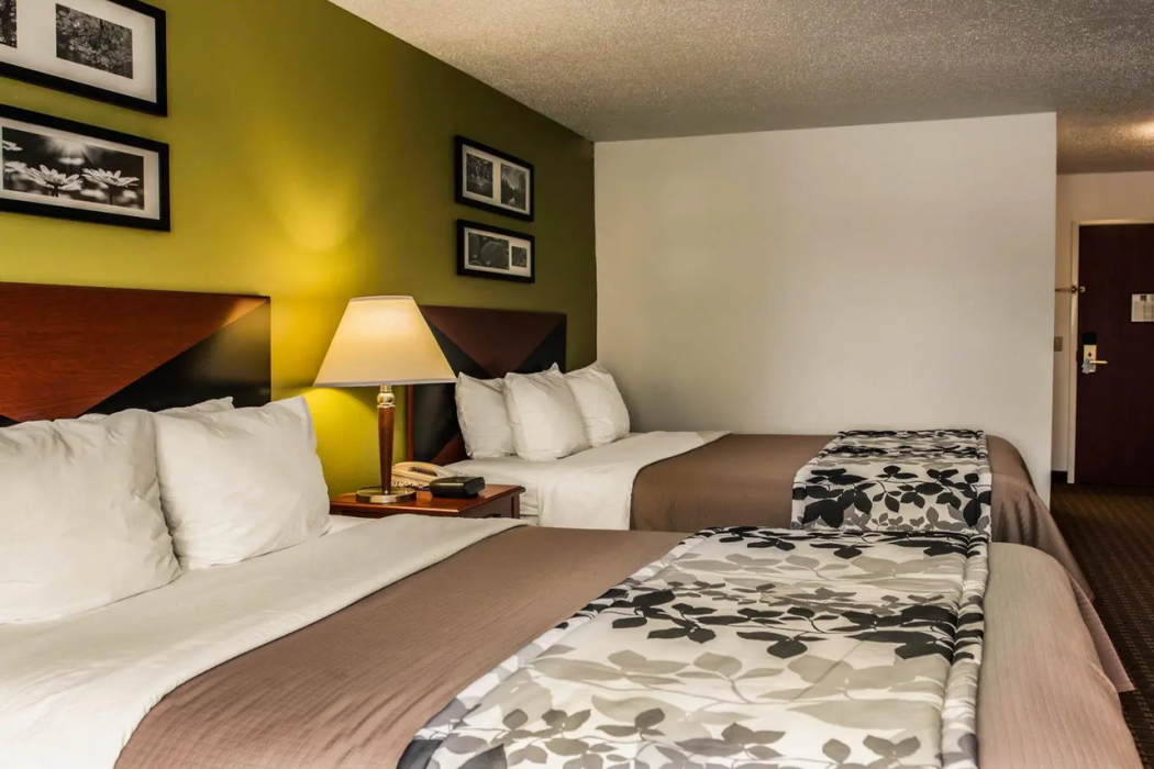 Sleep Inn South Bend Airport 11/25