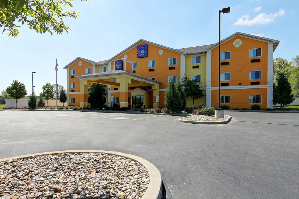 Sleep Inn South Bend Airport 1/25