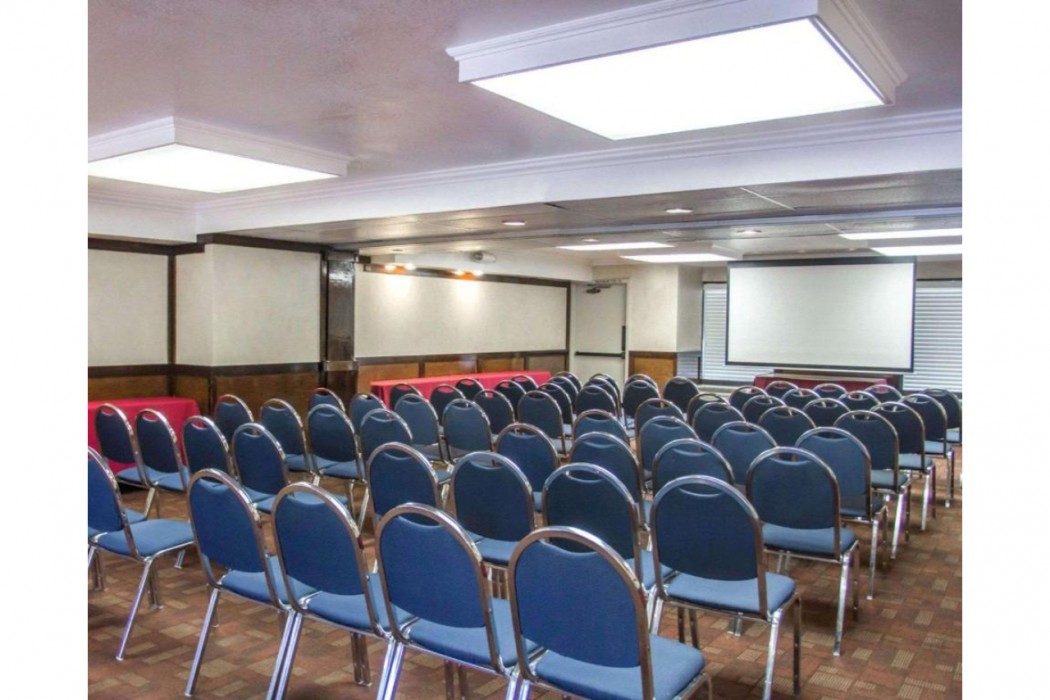 Quality Inn Riverside Near UCR and Downtown 13/32