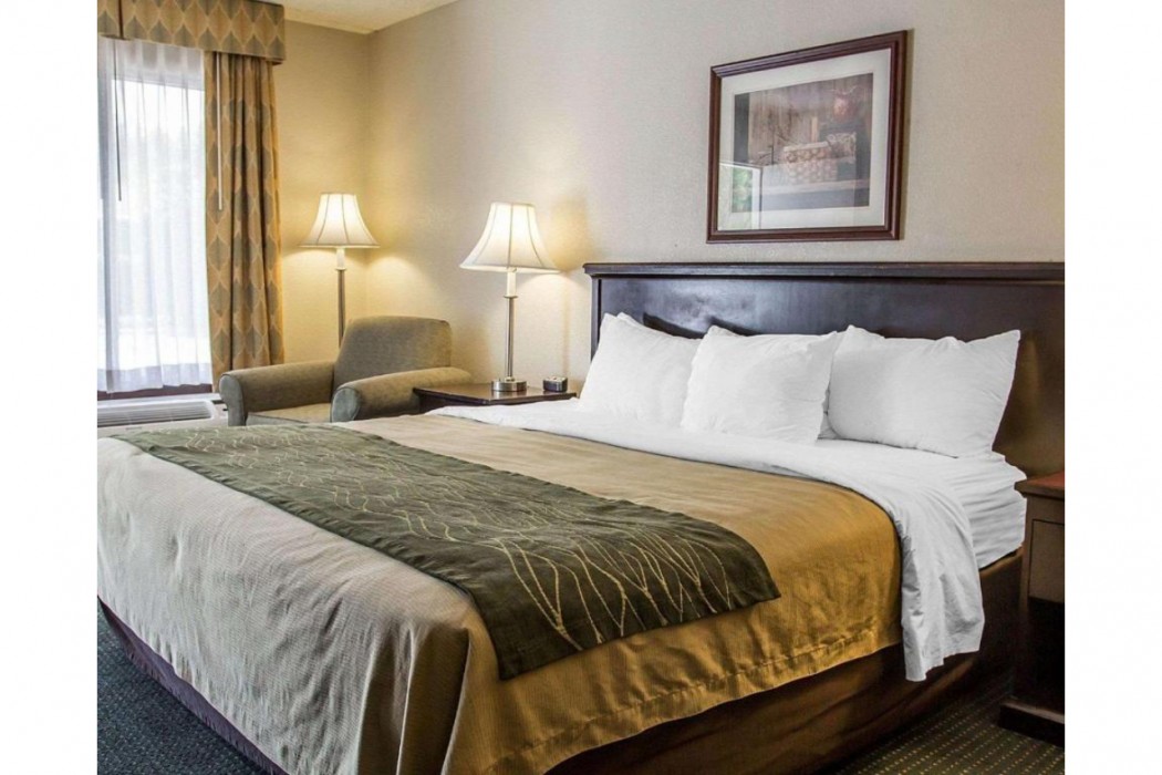 Quality Inn Riverside Near UCR and Downtown 7/32