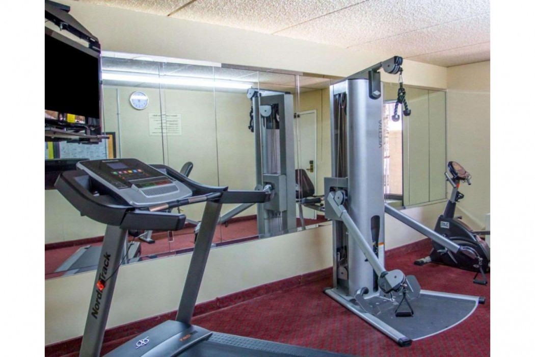 Quality Inn Riverside Near UCR and Downtown 17/32