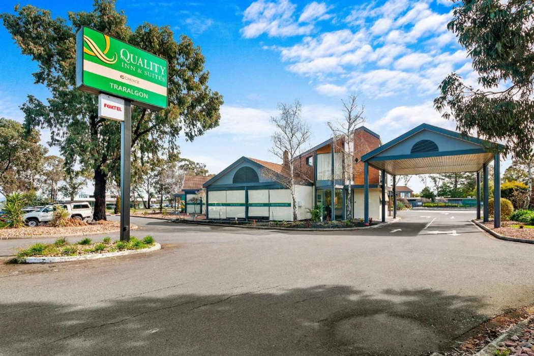 Quality Inn & Suites Traralgon 1/22