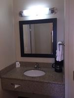 Evergreen Inn Suites Portland 34/48