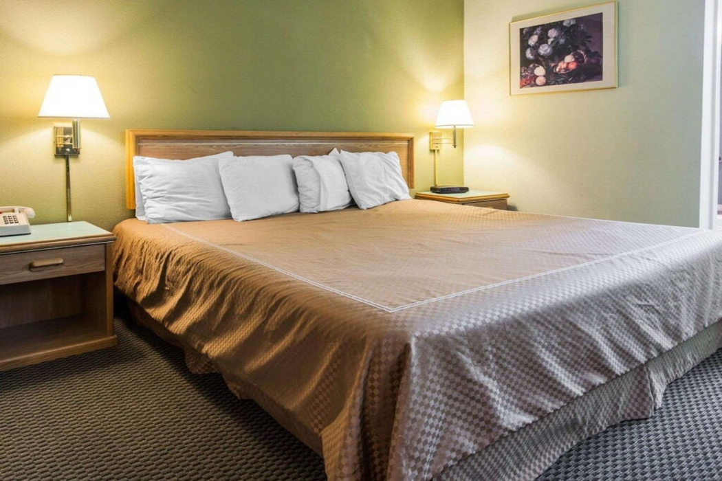 Capital O Stevenson Inn Riverside 8/49