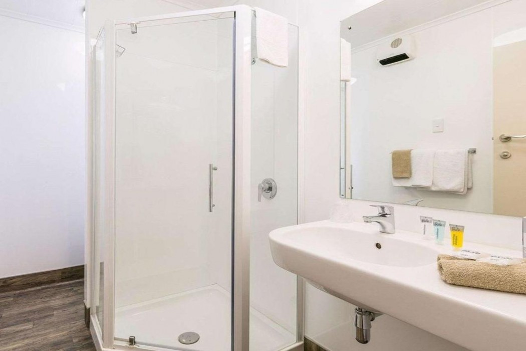 Comfort Inn Tayesta 8/12