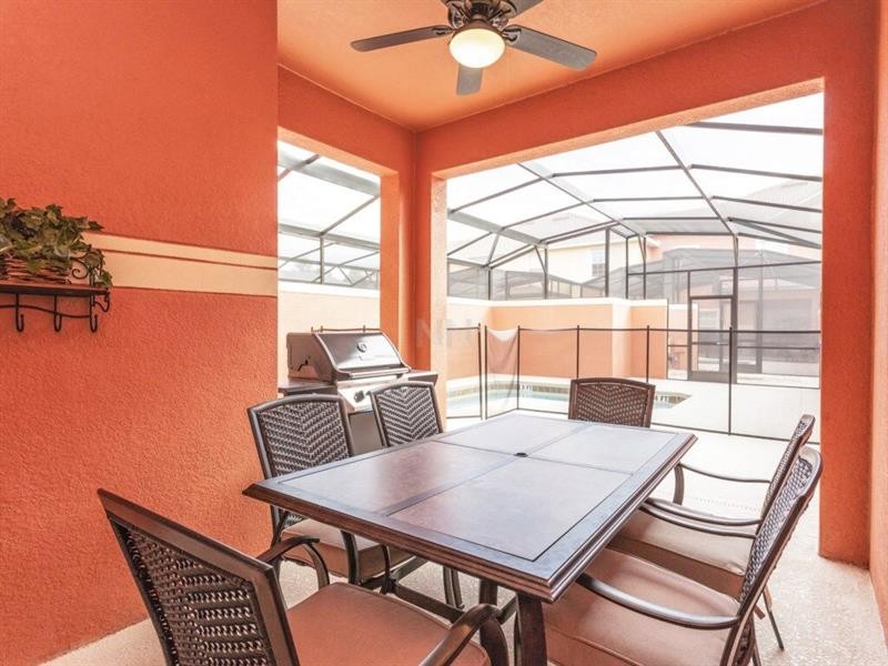Paradise Palms Resort Townhomes 6/8