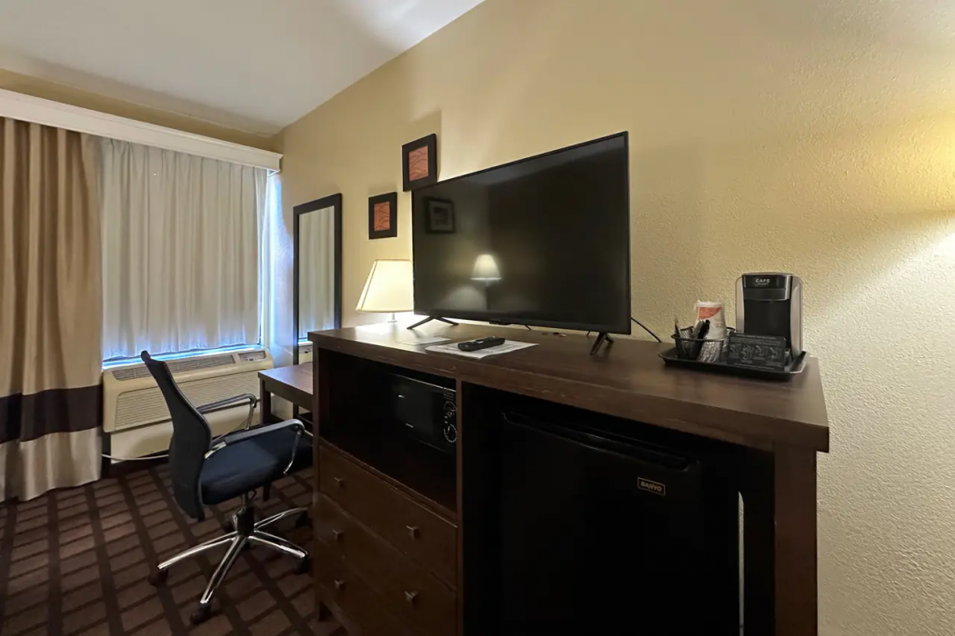 Quality Inn Perryville I-55 11/25