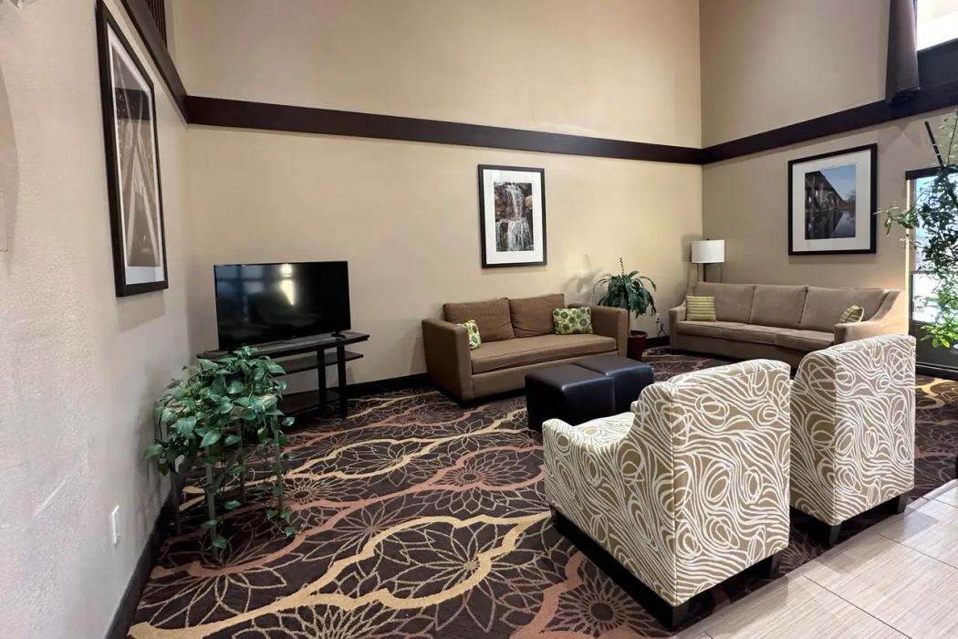 Quality Inn Perryville I-55 5/25