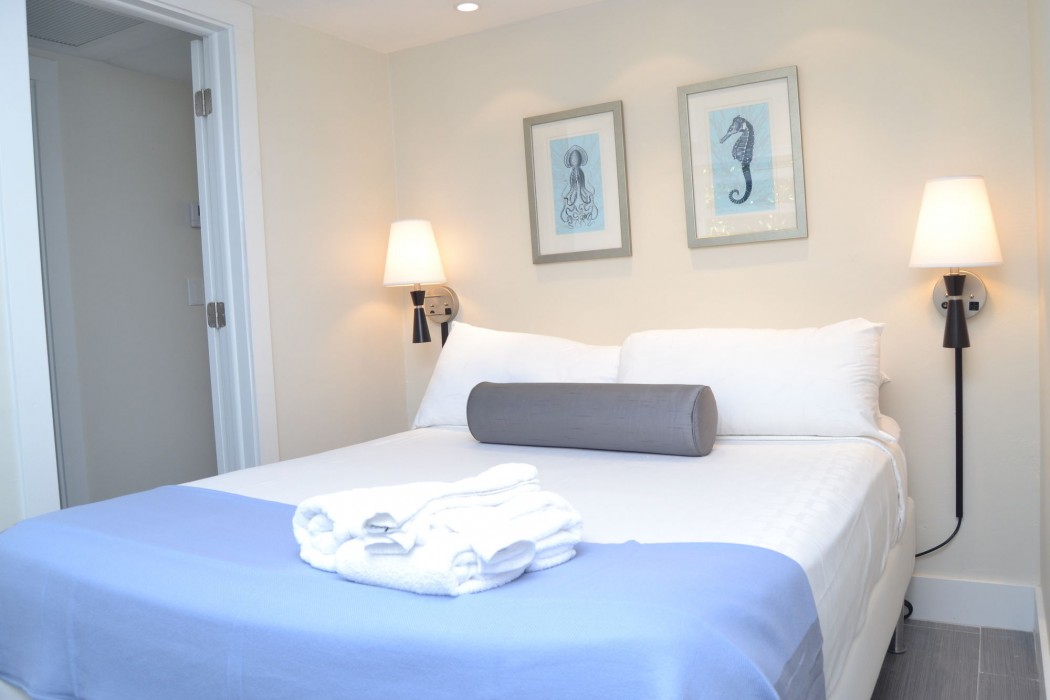 Beach Gardens A North Beach Village Resort Hotel 24/100