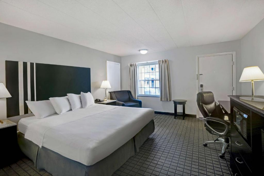 Motel6 Washington, PA 15/41