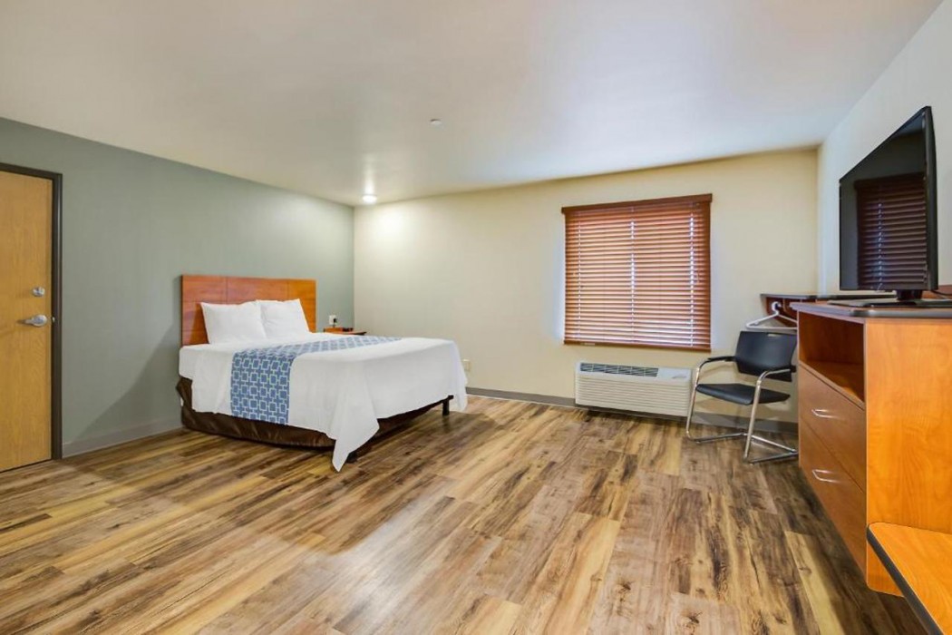 Econo Lodge Burlington I-70 10/21